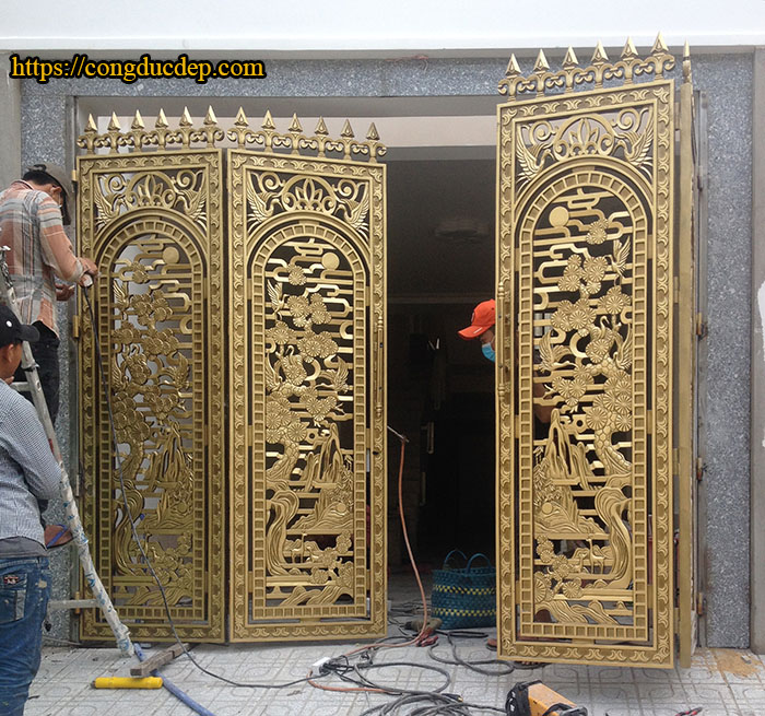 Mẫu cổng 4 cánh đẹp